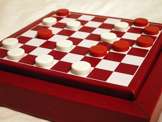 Игры на шахматной доске